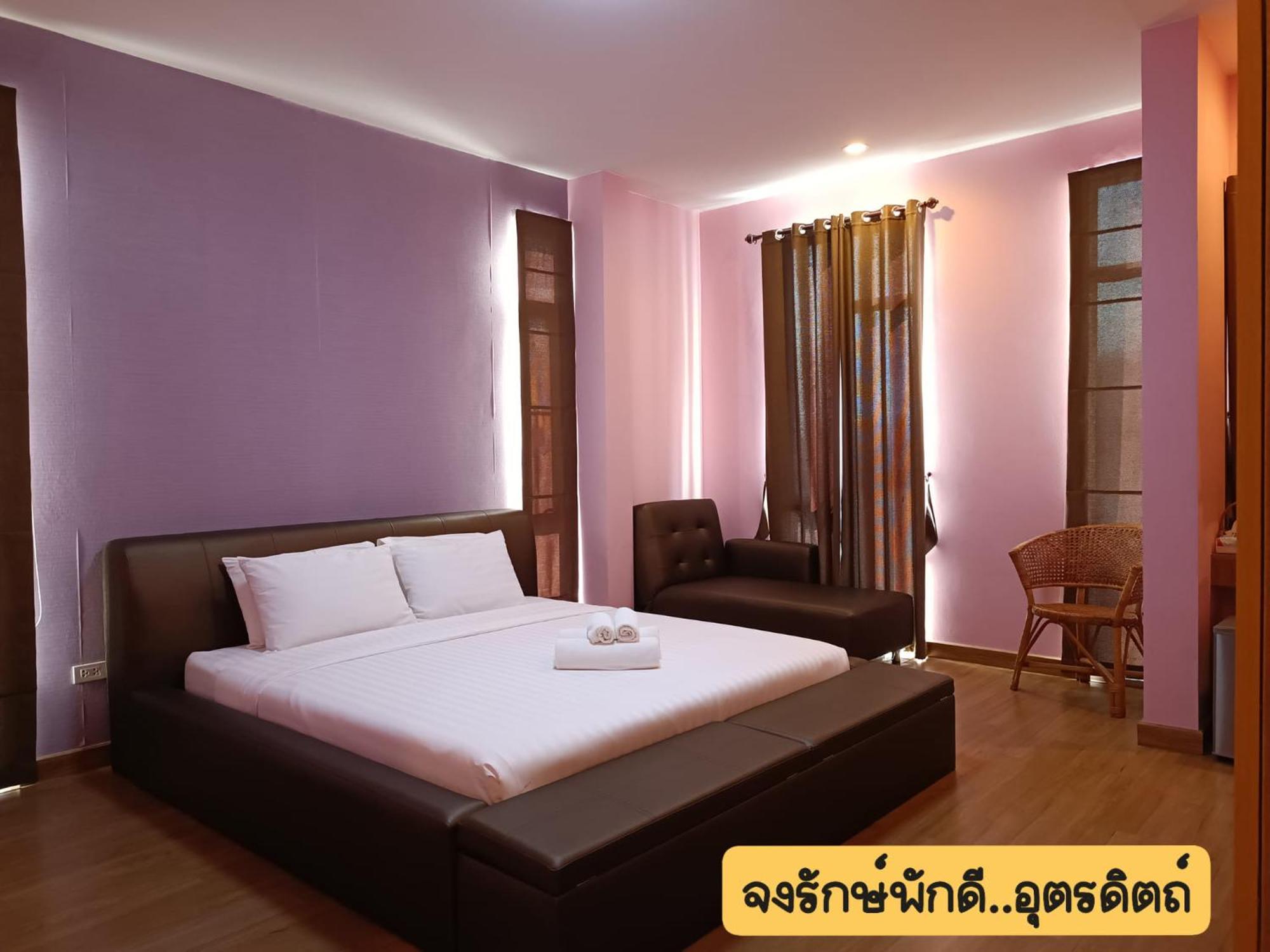 Bed and Breakfast Jong Lux Pak Dee Uttaradit Exteriér fotografie