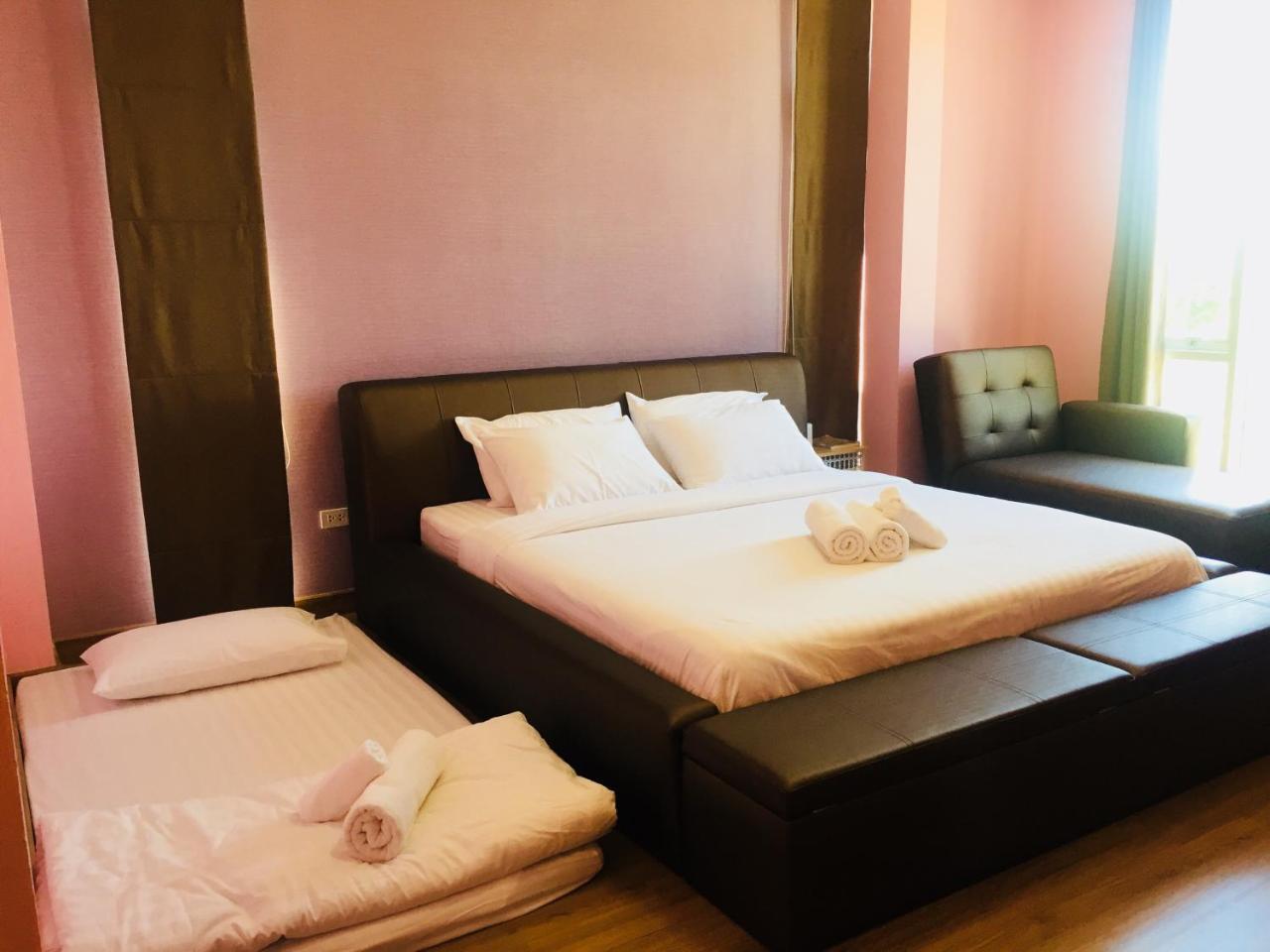 Bed and Breakfast Jong Lux Pak Dee Uttaradit Exteriér fotografie